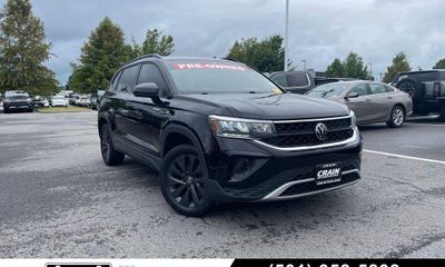 2024 Volkswagen Taos S