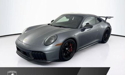 2026 Porsche 911 Carrera GTS 4