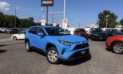 2019 Toyota RAV4 LE