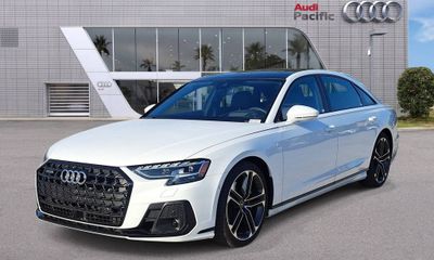 2025 Audi A8 L Quattro