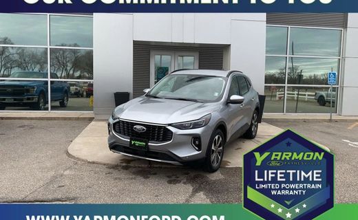 2023 Ford Escape Platinum