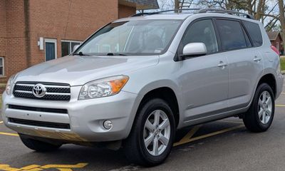 2007 Toyota RAV4 High Without Third