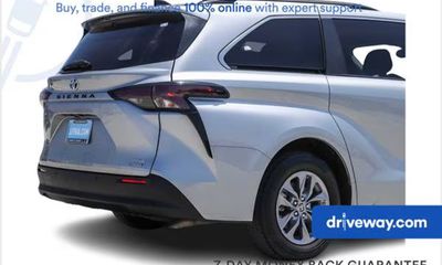 2023 Toyota Sienna XLE