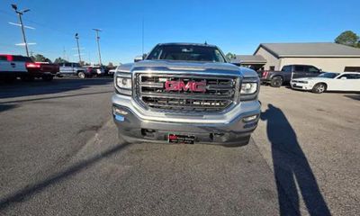 2017 GMC Sierra SLE