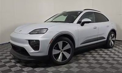 2025 Porsche Macan Electric