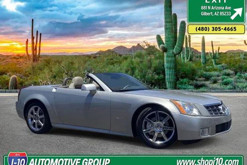 Representative 2005 Cadillac XLR photo