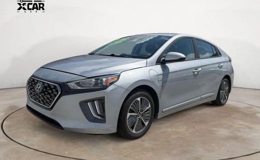 2020 Hyundai Ioniq SE