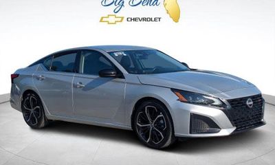 2024 Nissan Altima SR
