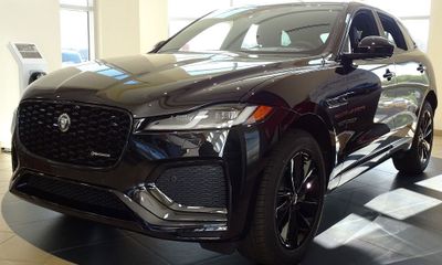 2025 Jaguar F-Pace P250 S