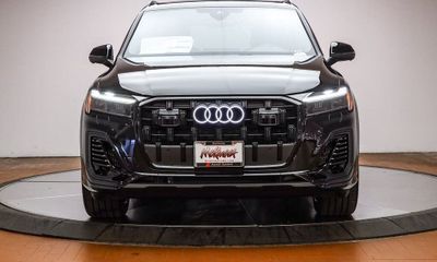 2026 Audi Q7 Quattro Premium Plus