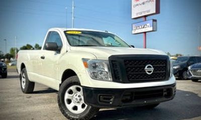 2019 Nissan Titan S