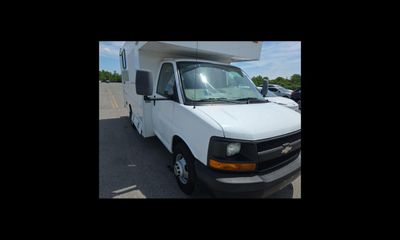 2009 Chevrolet Express Commercial Cutaway 3500