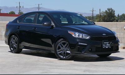 2021 Kia Forte GT Line
