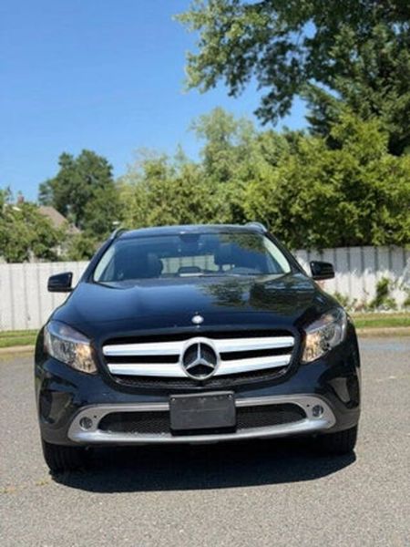 2015 Mercedes-Benz GLA-Class — a typically priced live listing