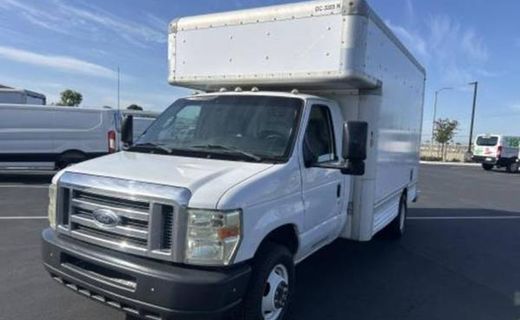 2010 Ford E-450 Super Duty