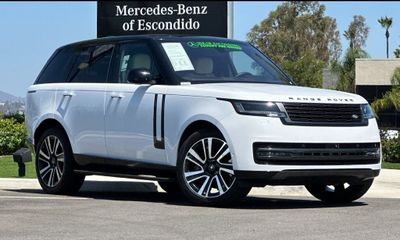 2023 Land Rover Range SE