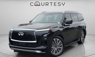 2026 Infiniti QX80 Luxe