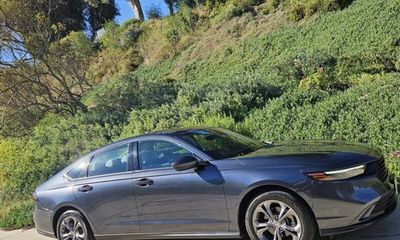 2024 Honda Accord EX W OUT