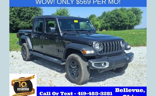 2026 Jeep Gladiator Sport