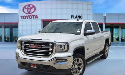 2018 GMC Sierra SLT