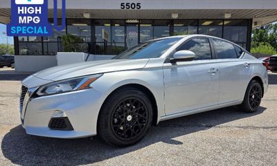 2019 Nissan Altima S