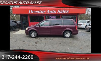 2008 Chrysler Town AND Country Touring Signature