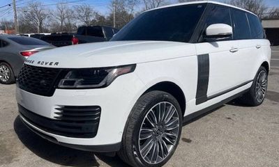 2021 Land Rover Range P525 Autobiography
