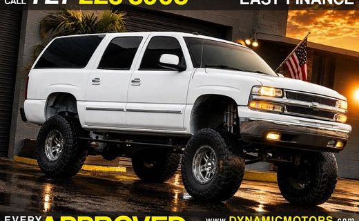 2004 Chevrolet Suburban LT