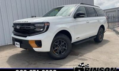 2027 Ford Expedition Tremor