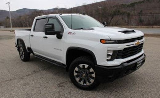 2022 Chevrolet Silverado HD Custom