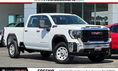 2026 GMC Sierra HD Pro
