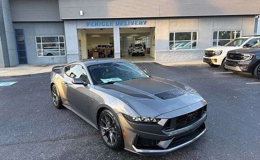 2026 Ford Mustang Dark Horse