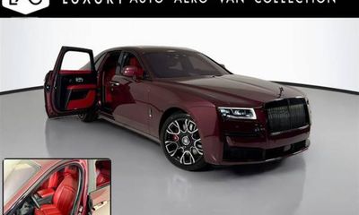 2023 Rolls-Royce Ghost Black Badge