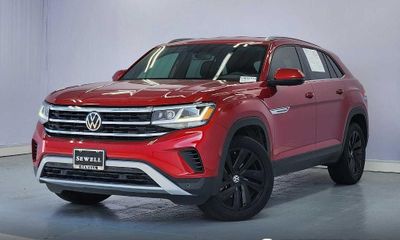 2022 Volkswagen Atlas Cross Sport SE W Tech
