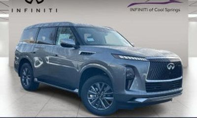 2024 Land Rover Defender 110 Carpathian Edition