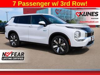 2026 Mitsubishi Outlander SE S AWC