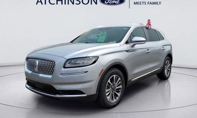 2023 Lincoln Nautilus Standard