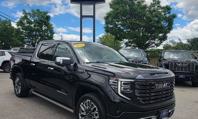 2023 GMC Sierra Denali Ultimate
