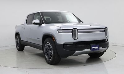 2025 Rivian R1T Adventure