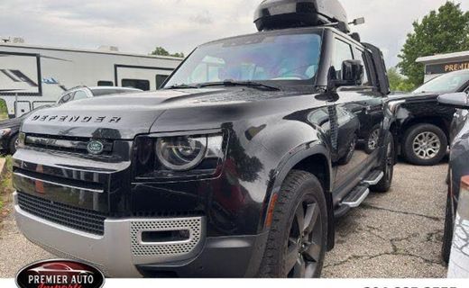2020 Land Rover Defender 110 SE