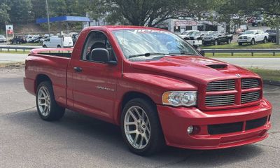 2004 Dodge RAM SRT 10