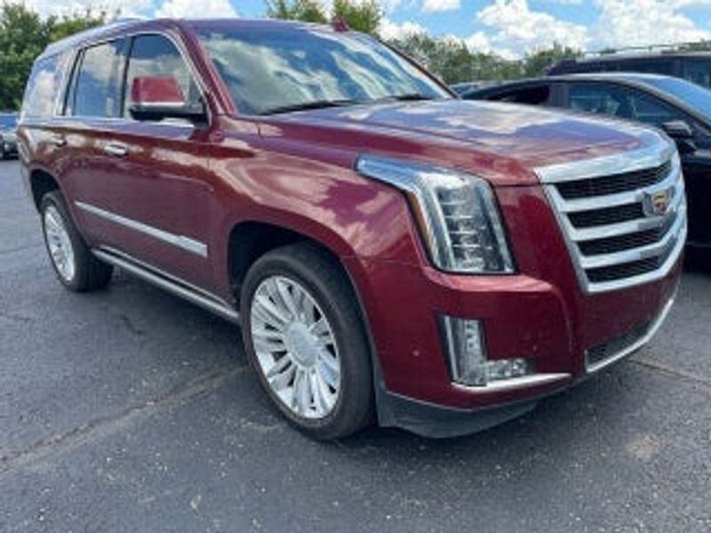 2019 Cadillac Escalade — a typically priced live listing