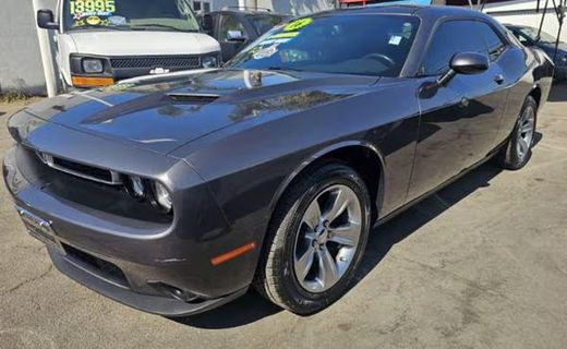 2016 Dodge Challenger SXT
