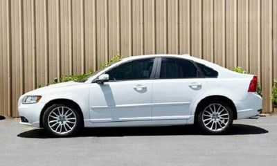 2011 Volvo S40 T5