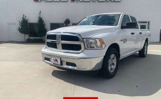 2022 Ram 1500 SLT