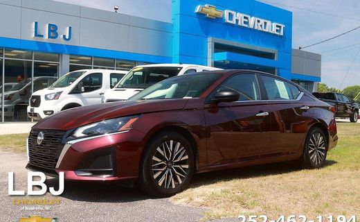 2025 Nissan Altima SV