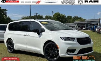 2027 Chrysler Pacifica Limited