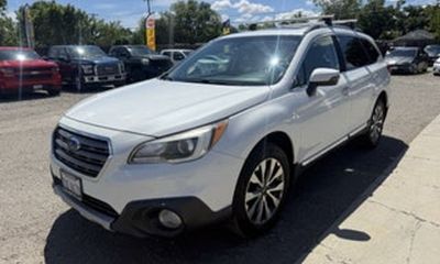 2017 Subaru Outback Touring M R