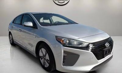 2018 Hyundai Ioniq Blue HEV