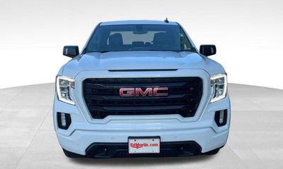 2022 GMC Sierra Limited Elevation